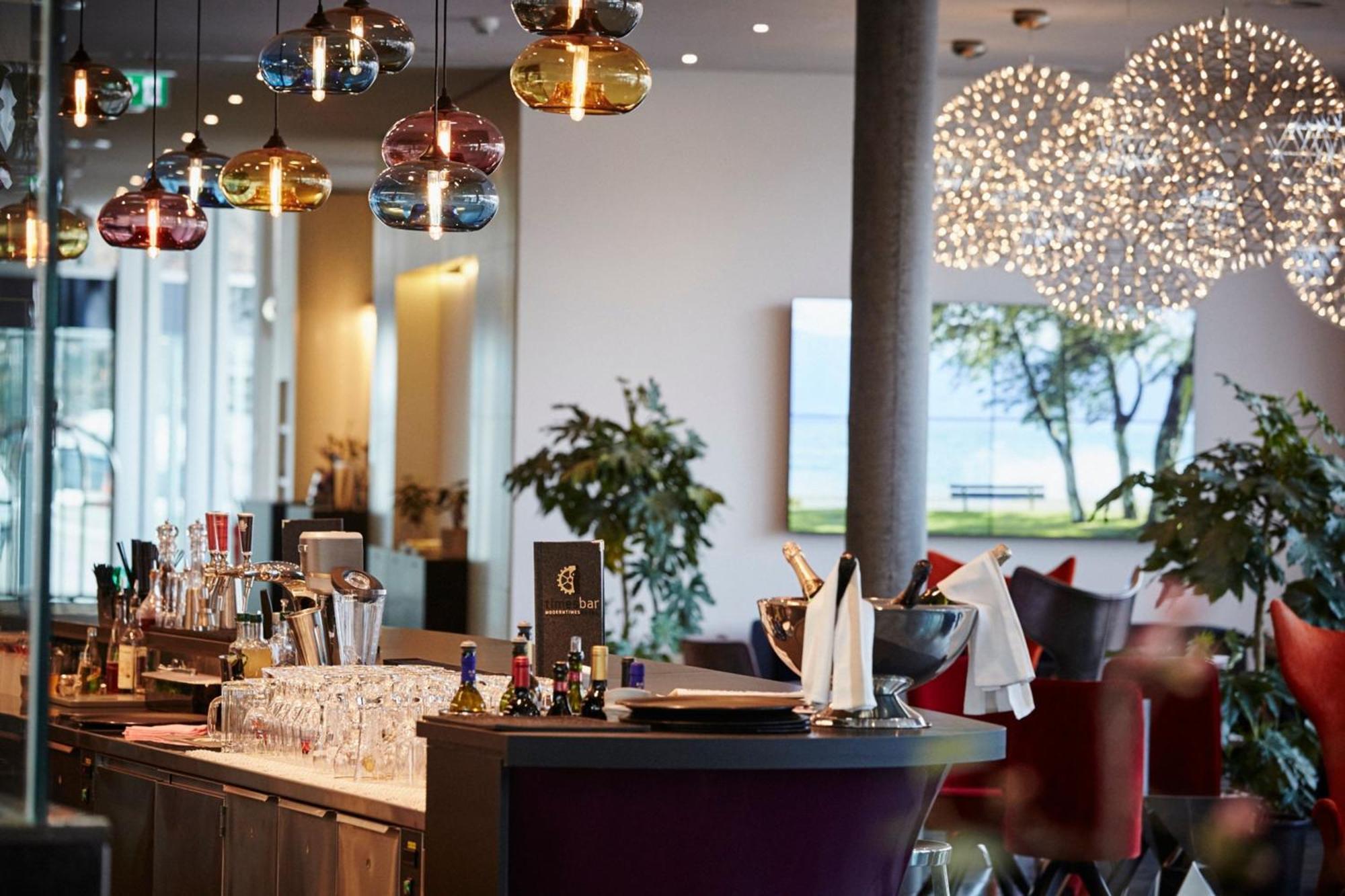 Modern Times Hotel, Vevey, A Tribute Portfolio Hotel Экстерьер фото
