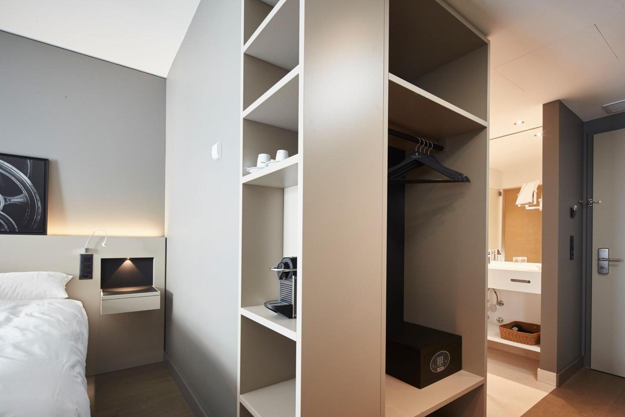 Modern Times Hotel, Vevey, A Tribute Portfolio Hotel Экстерьер фото